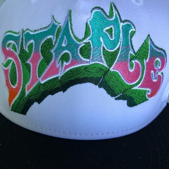 Staple Snapback Hat Cap Embroidered Logo NWT - Picture 2 of 4
